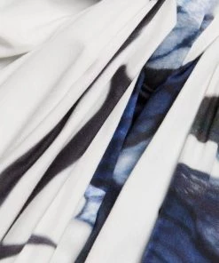 Alexander McQueen Floral Rolled-Sleeve Midi-Dress 13 Alexander McQueen Floral Rolled-Sleeve Midi-Dress -Alexander McQueen Elegant store unnamed file 1151