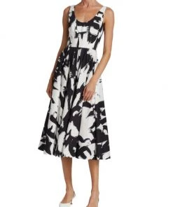 Alexander McQueen Graffiti Print Cotton Midi-Dress -Alexander McQueen Elegant store unnamed file 1154