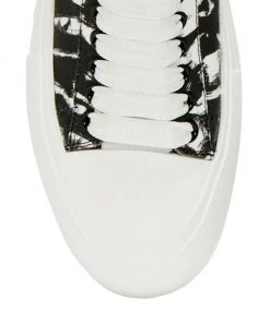 Alexander McQueen Graffiti Logo Print Lace-Up Sneakers For Men -Alexander McQueen Elegant store unnamed file 1700