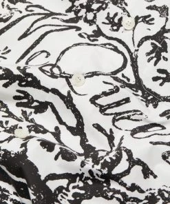 Alexander McQueen Script Logo Shirt For Men 13 Alexander McQueen Script Logo Shirt For Men -Alexander McQueen Elegant store unnamed file 2342