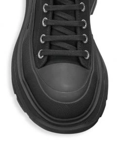Alexander McQueen Tread Slick Lace-Up Boots -Alexander McQueen Elegant store unnamed file 3123