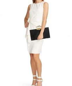 Alexander McQueen Skull Four-Ring Croc-Embossed Leather Flat Pouch Black 7 Alexander McQueen Skull Four-Ring Croc-Embossed Leather Flat Pouch Black -Alexander McQueen Elegant store unnamed file 3256