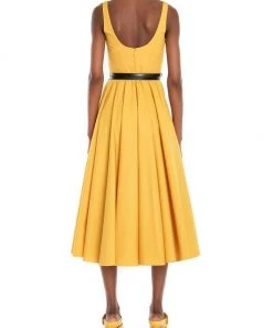 Alexander McQueen Sleeveless Fit & Flare Scoopneck Midi-Dress -Alexander McQueen Elegant store unnamed file 479